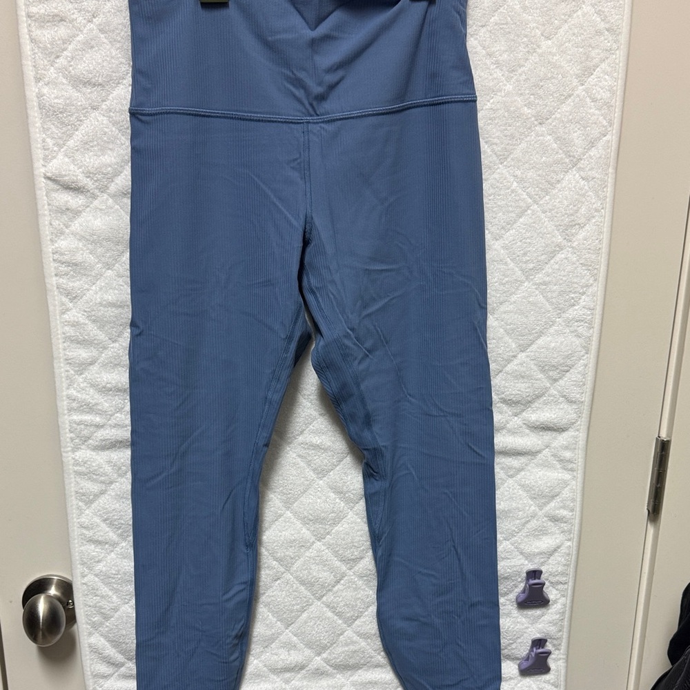 Lululemon Athletica Align Blue Ribbed Leggings - Picture 4 of 5